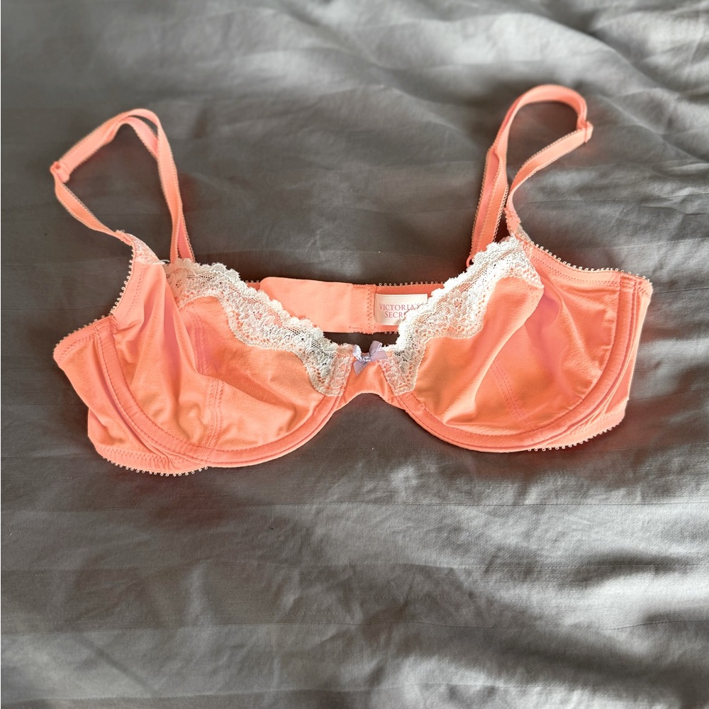 Victoria’s Secret Bra